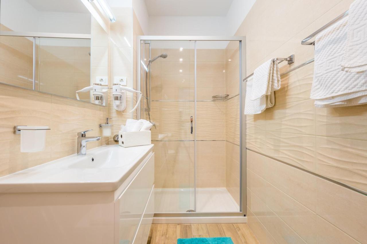 Apartments & Rooms Milcetic D مالينسكا المظهر الخارجي الصورة
