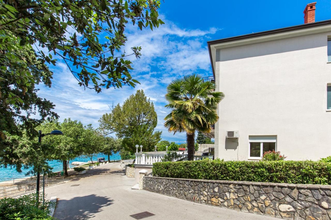 Apartments & Rooms Milcetic D مالينسكا المظهر الخارجي الصورة