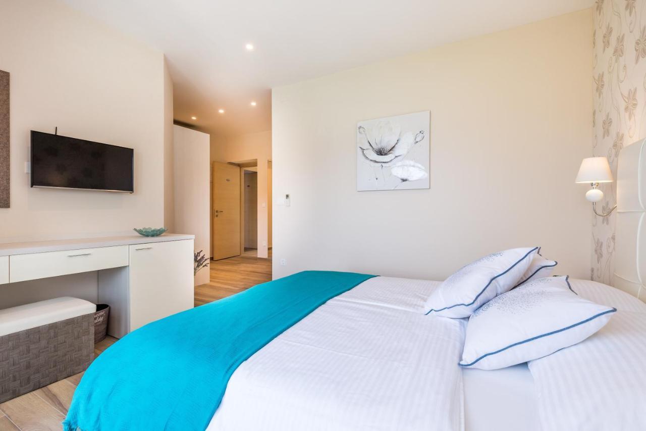 Apartments & Rooms Milcetic D مالينسكا المظهر الخارجي الصورة