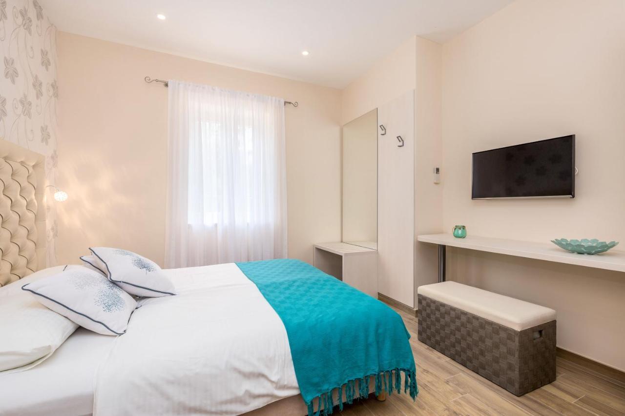 Apartments & Rooms Milcetic D مالينسكا المظهر الخارجي الصورة