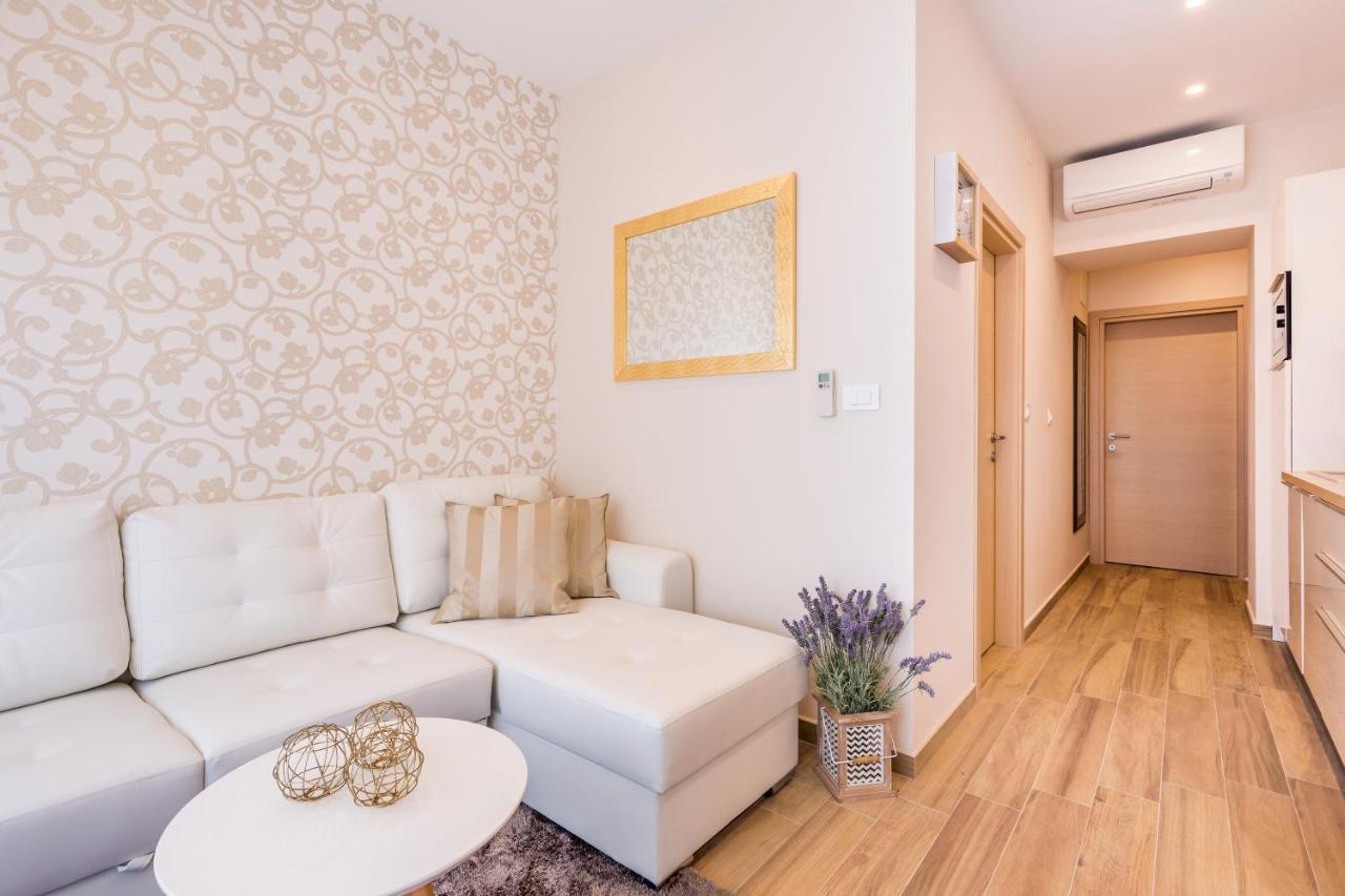 Apartments & Rooms Milcetic D مالينسكا المظهر الخارجي الصورة